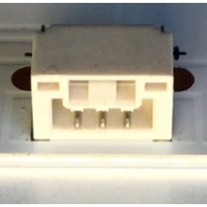 LED ORIGINAL PARA TV INSIGNIA / NUMERO DE PARTE SHINEON M08-BD18530-0501N-3644F / 70401-01004 / YJFEVYJF / SJFEVA33 / PANEL BOEI185WX1 / MODELO NS-19D310NA21